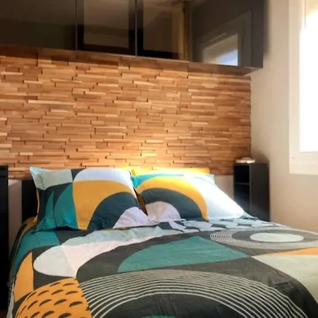 27m2, Cosy, Douillet, Neuf, Parking Privee Appartamento *