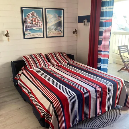 Apartment Studio 27m2, Cosy, Douillet, Neuf, Parking Privee